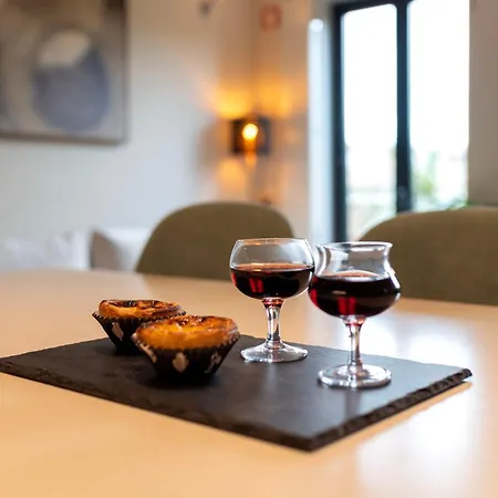 Lejlighed Elegant Duplex In Downtown By Lisbeyond *