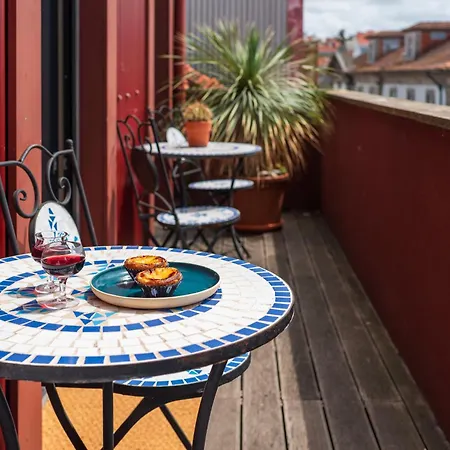 Elegant Duplex In Downtown By Lisbeyond