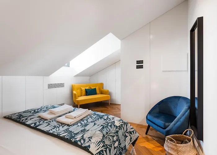 Elegant Duplex In Downtown By Lisbeyond Lejlighed *